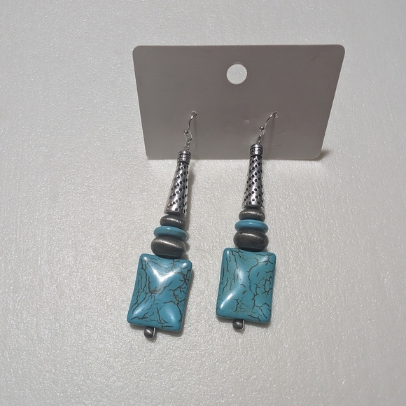 🛍️4 For $15🛍️ Vintage Turquoise Dangle Earrings with Textured Accents - Picture 4 of 12